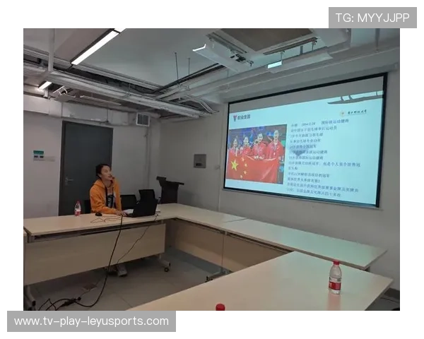 人才体系：职业化教练与运动心理师在队伍建设中的作用，教练员必备的运动心理学实践指南